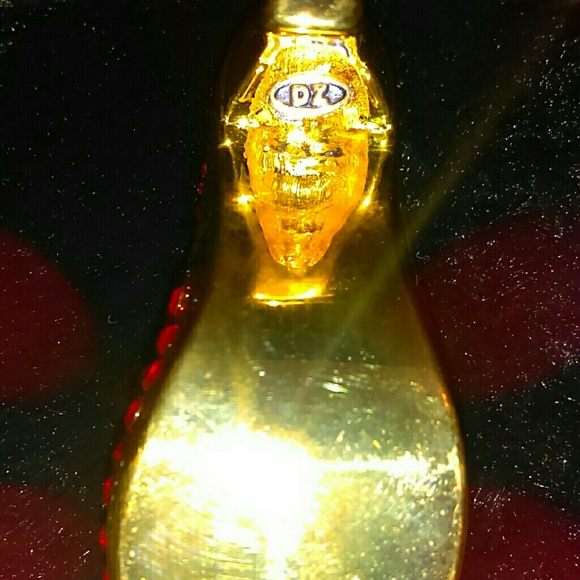 DZ Collectible High Heel Business Card Holder - Picture 3 of 4